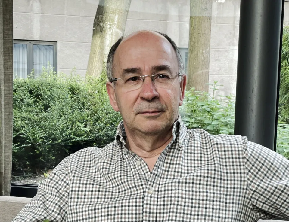 Armando Neves