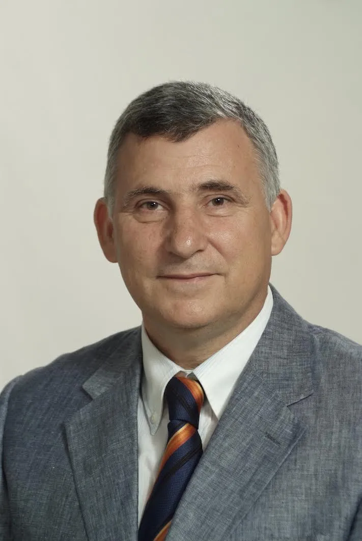 António Manuel