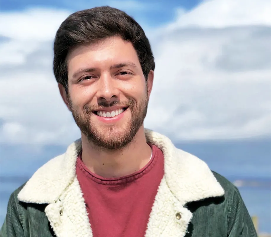 R.D. González