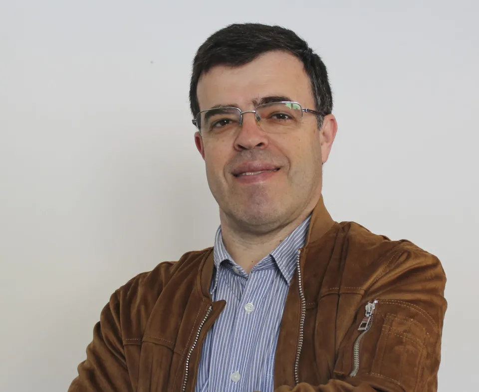 Rogério Bastos